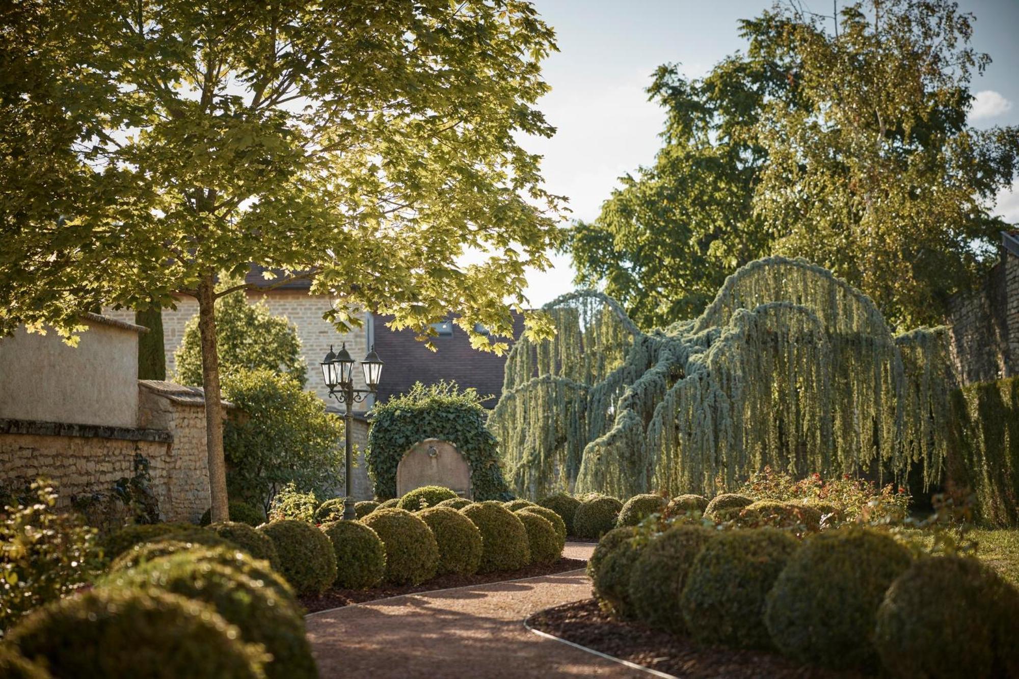 Como Le Montrachet 풀리그니몽트라솃 외부 사진